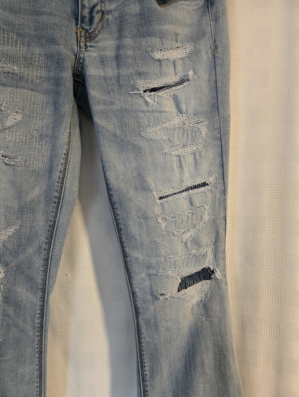 American Eagle Outfitters Light Blue Distressed Bootcut Jeans - Picture 5 of 8